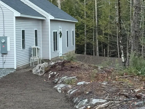 54 Destinee Lane, Naples, ME 04055