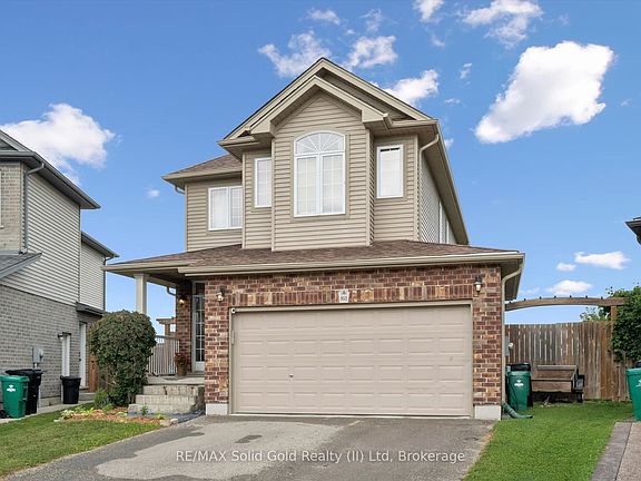 2nd image of 952 Eden Oak Ct