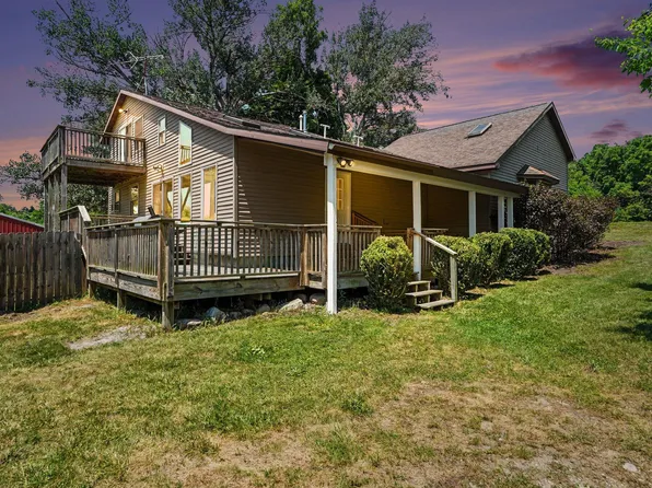 11645 W Bluewater Hwy, Lowell, MI 49331