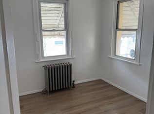 426 Woodcliffe Rd, Upper Darby, PA 19082