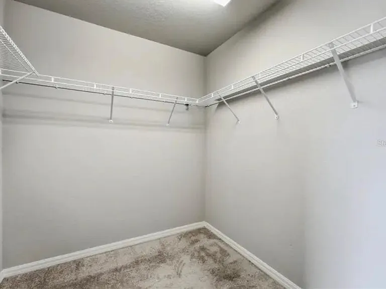 202 Highland Meadows Pl — Photo 10