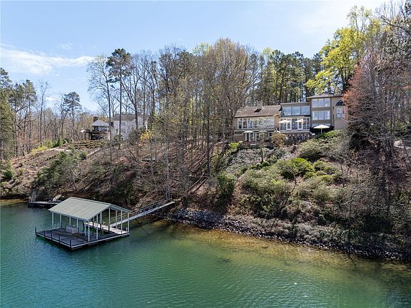 3rd image of 2516 Sugar Valley Rd