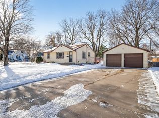 8624 Columbus Ave S, Bloomington, MN 55420