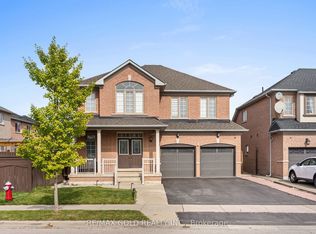 5 Onyx Gate, Brampton, ON L6P0Z7