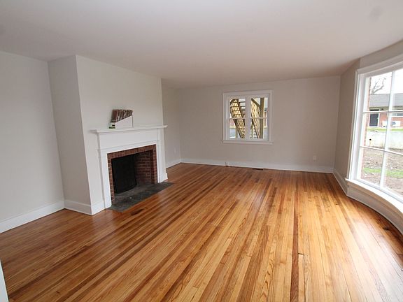 5th image of 671 Broadway #1
