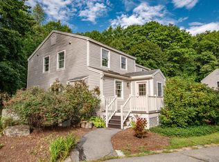 31 Oakwood Drive #31, Hallowell, ME 04347