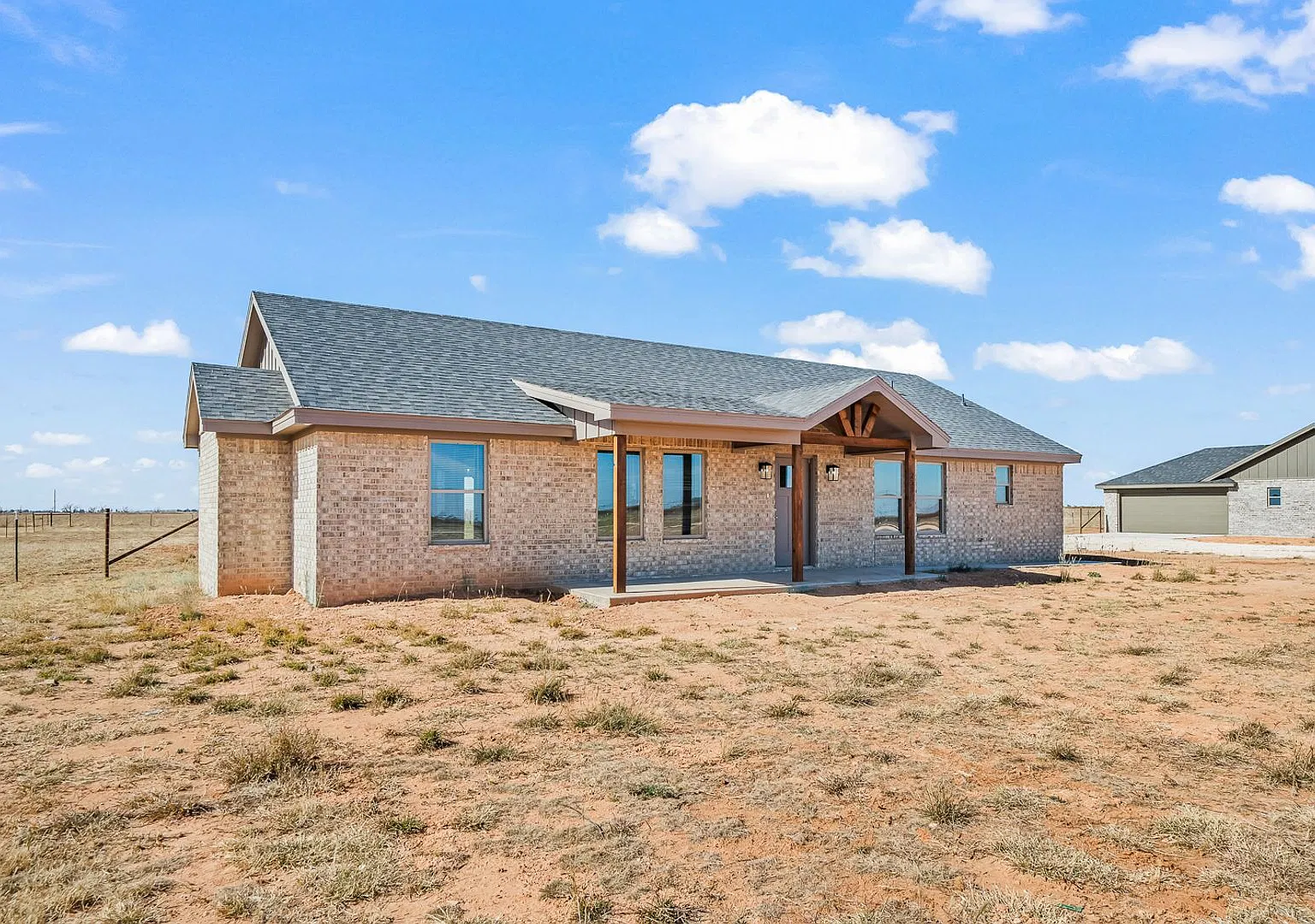 Country Living In Roosevelt ISD! — Photo 3