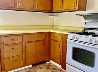 322 N Washington St - 121 1/2 W Spruce St, Titusville, PA 16354