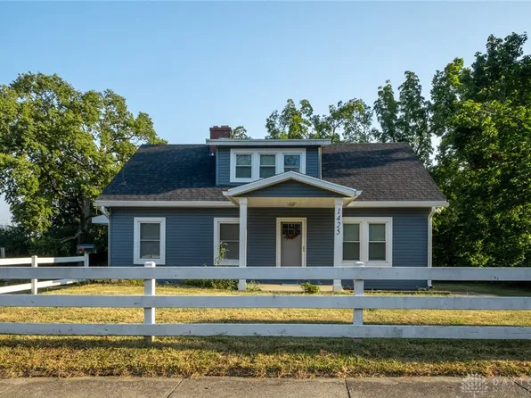1425 Darst Ave, Dayton, OH 45403