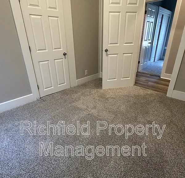 218 N Tacoma Ave — Photo 14