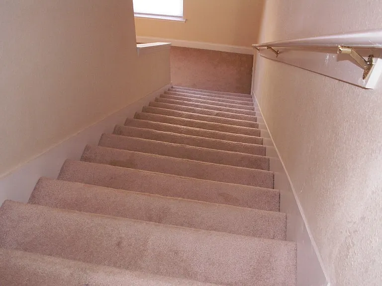 120 Cardinal Ct #C — Photo 17