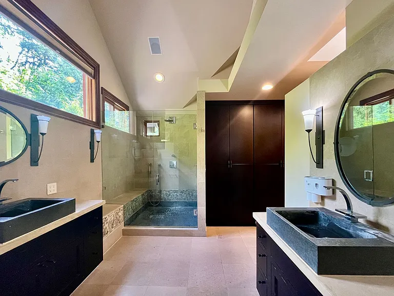 1130 Lancaster Way SE — Photo 24