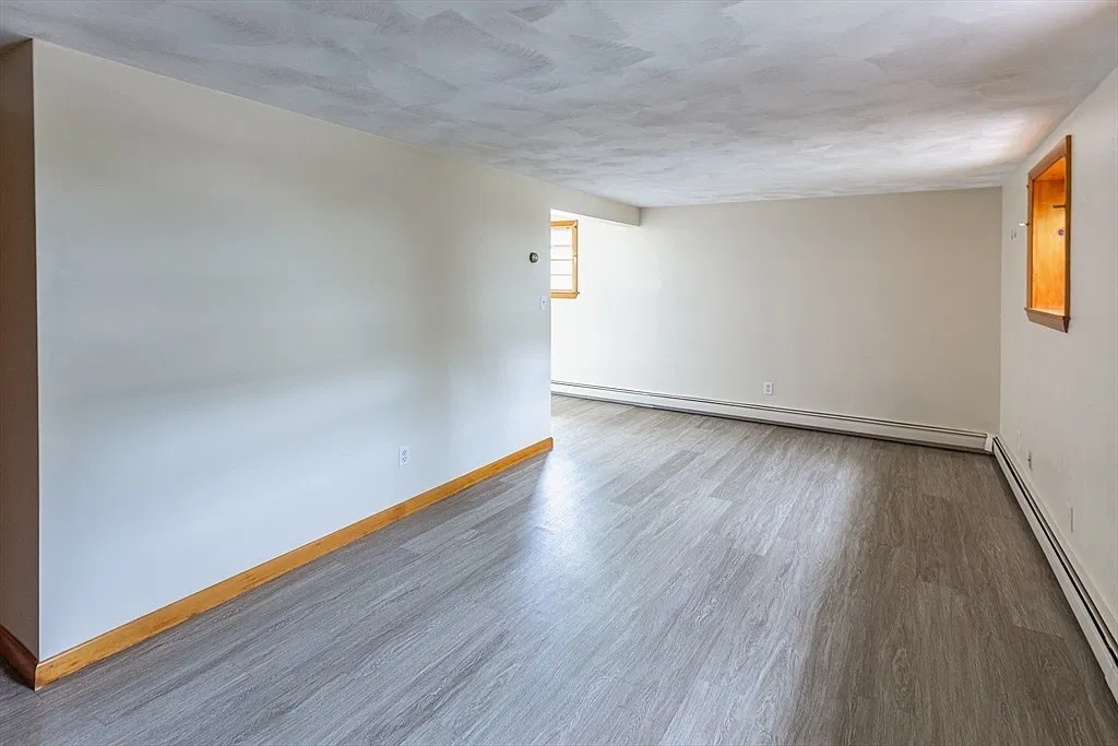 1 bed, $2,300 — Photo 2