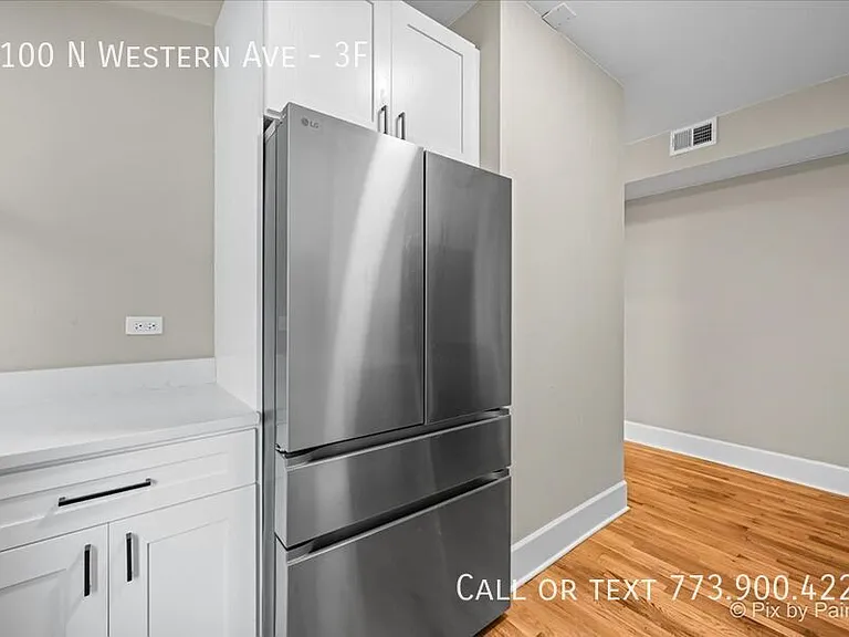 3100 N Western Ave #3F — Photo 3