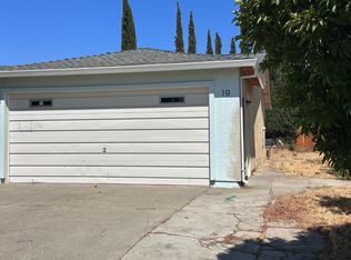 19 Monaghan Cir, Sacramento, CA 95823