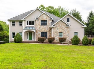 171 Cedar Ave, Poughkeepsie, NY 12603