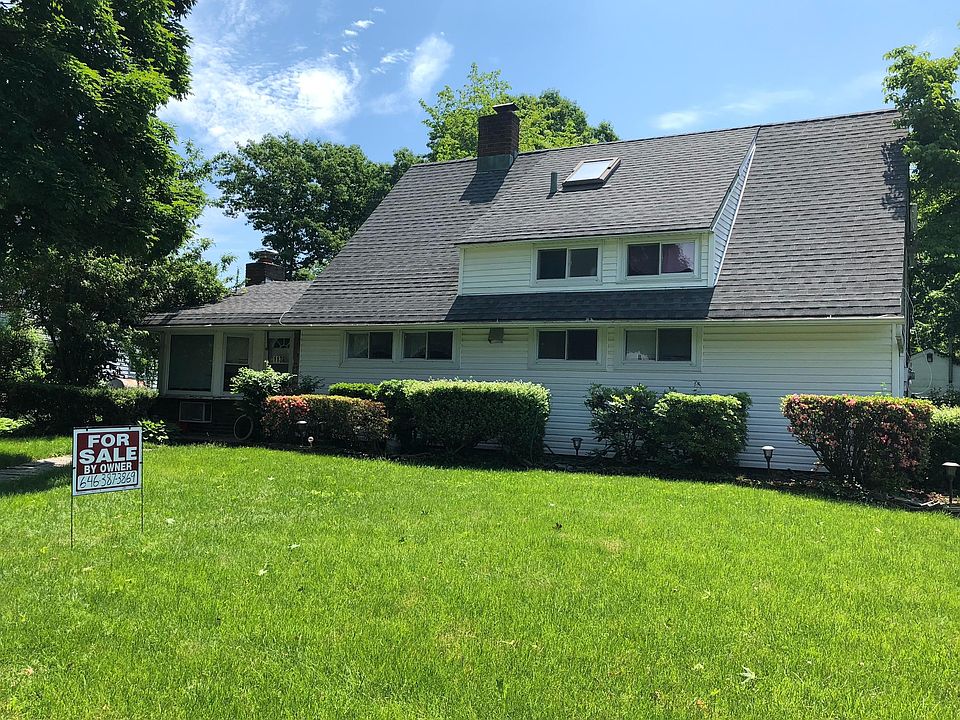 1st image of 113 Cypress Ln E