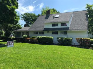 113 Cypress Ln E, Westbury, NY 11590