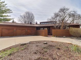 2503 Teakwood Ln, Bloomington, IL 61704