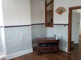 128 Railroad Ave, Beverly, NJ 08010