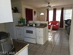 2nd image of 2178 Wright St