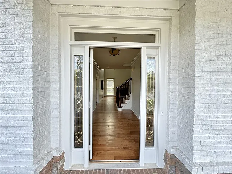 5195 Wickingham Ln — Photo 3