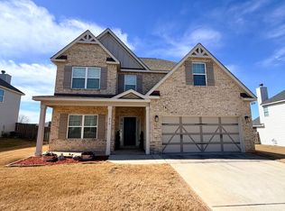 215 Shoshone Cir, Kathleen, GA 31047