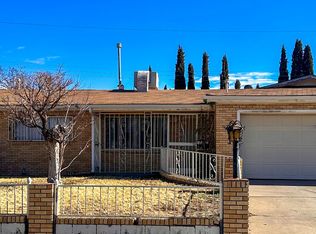 320 55th St NW, Albuquerque, NM 87105