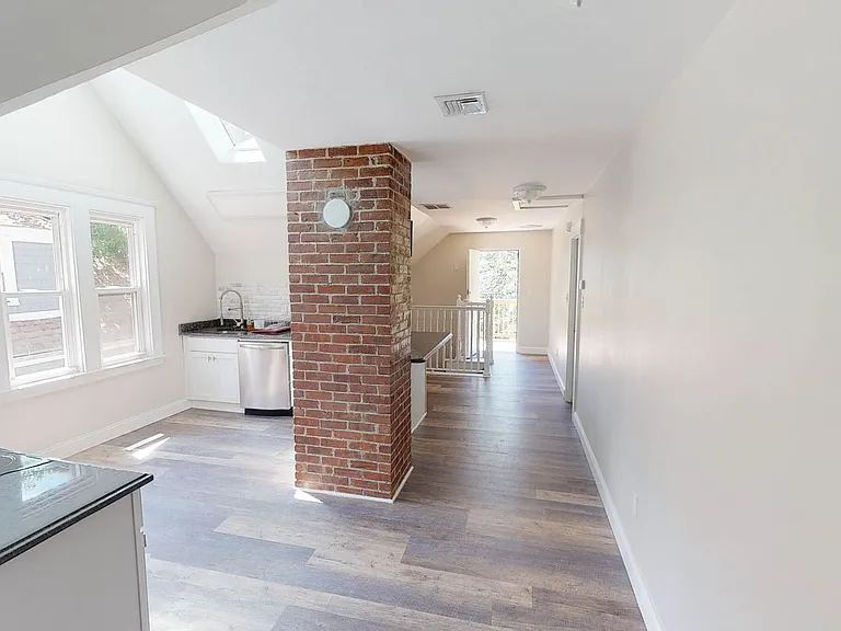 254 Orchard St #3 — Photo 2
