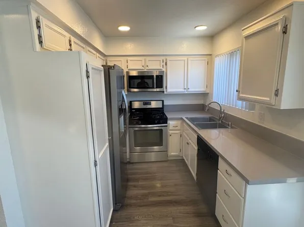 175 E. 21st Street, 175 E 21st St APT A1, Costa Mesa, CA 92627