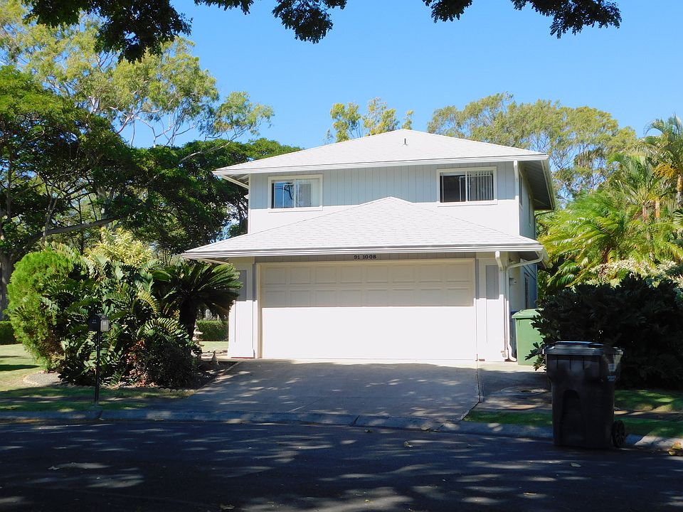 Exterior of home - two car garage with automatic garage door opener