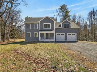 117 N Gorham Rd, Gorham, ME 04038
