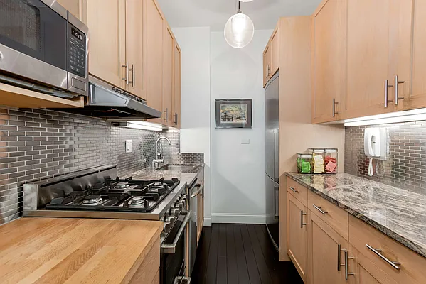 Sold by Compass | media 4