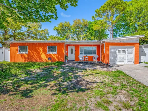 7607 W Hanna Ave, Tampa, FL 33615