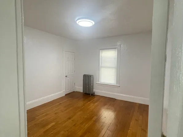 92 Myrtle St, Brockton, MA