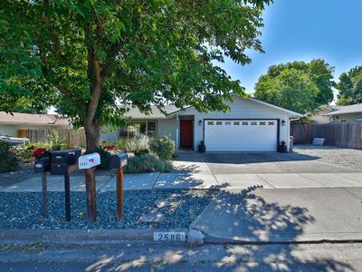 2586 N Keene Way Dr, Medford, OR, 97504