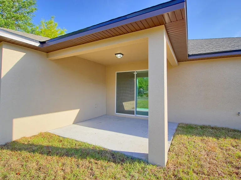 5054 Marina Dr — Photo 19