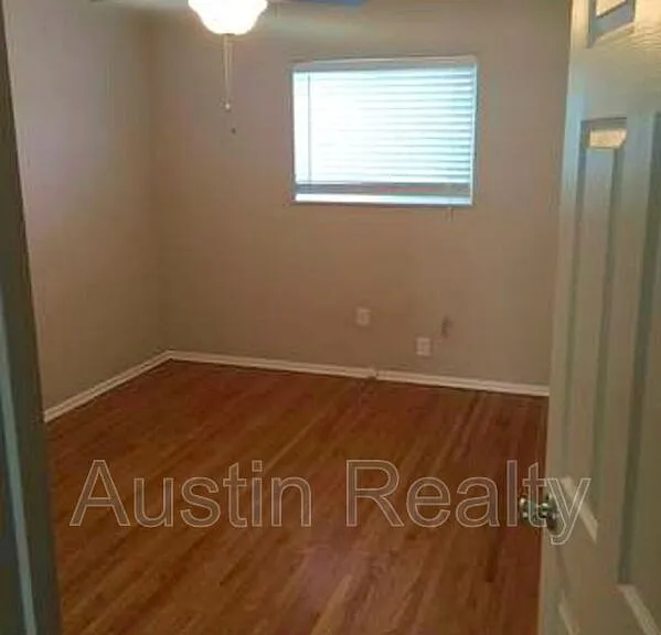 759 Chamberlain Pl #3 — Photo 5