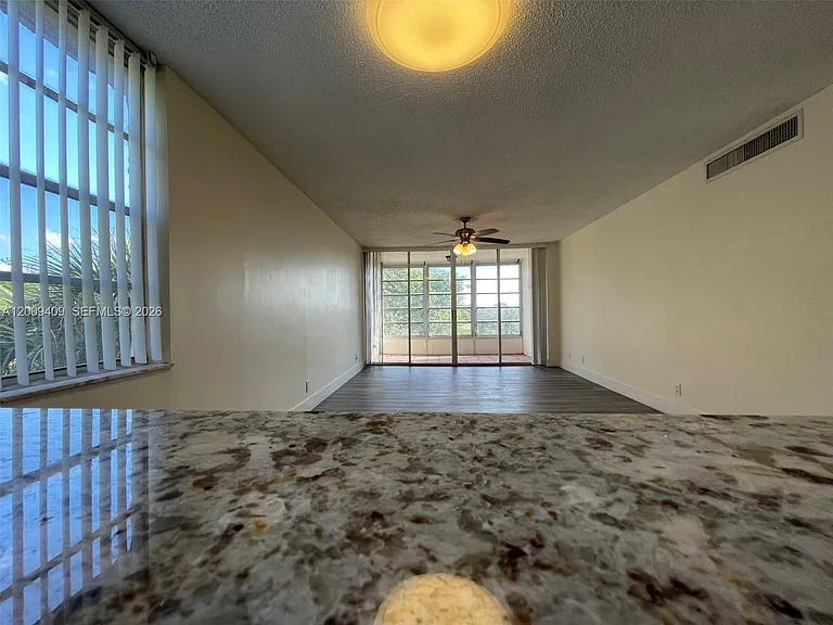 9471 Evergreen Pl #401 — Photo 17