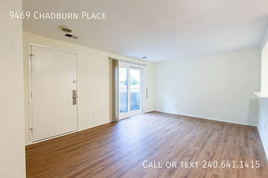 Lovely 3 Br/1.5 Ba Eog Townhome In Montgomery Village! — Photo 2