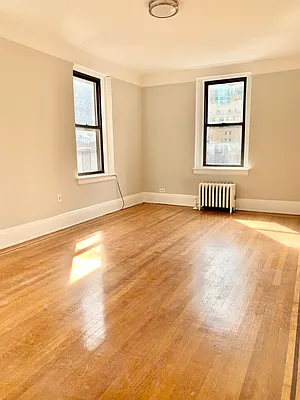 Rented by Arwell Realty | media 13