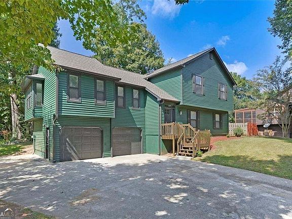 2nd image of 972 Tyrell Dr