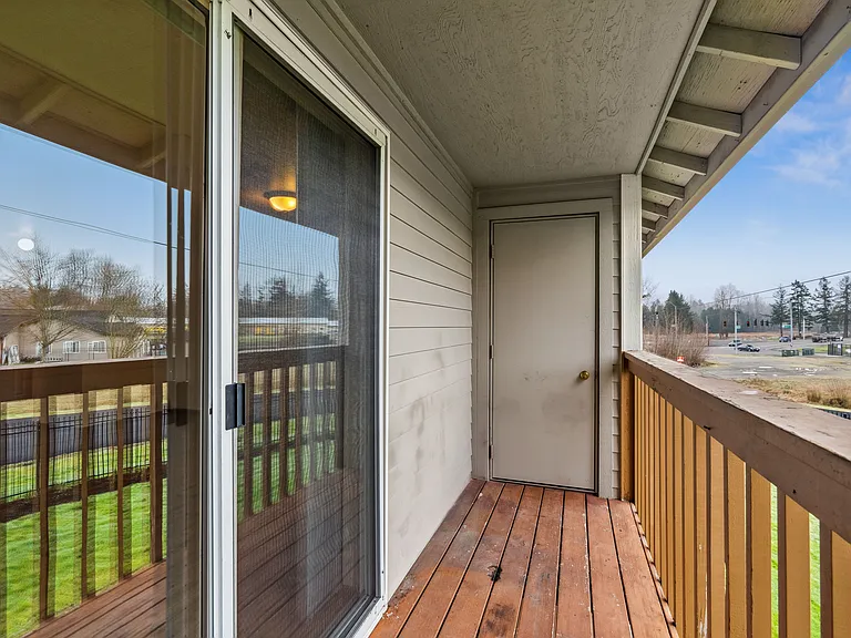 2 Bedroom 2 Bath 902 Sq Ft 2 Bedroom 2 Bath 902 Sq Ft