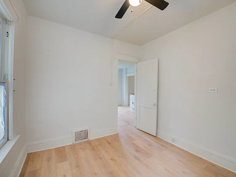 3241 E 116th St #1 — Photo 12