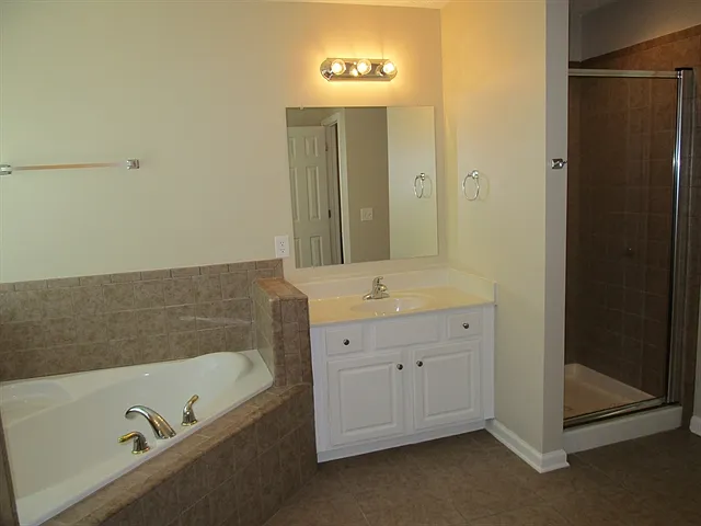 113 Village Dr — Photo 9