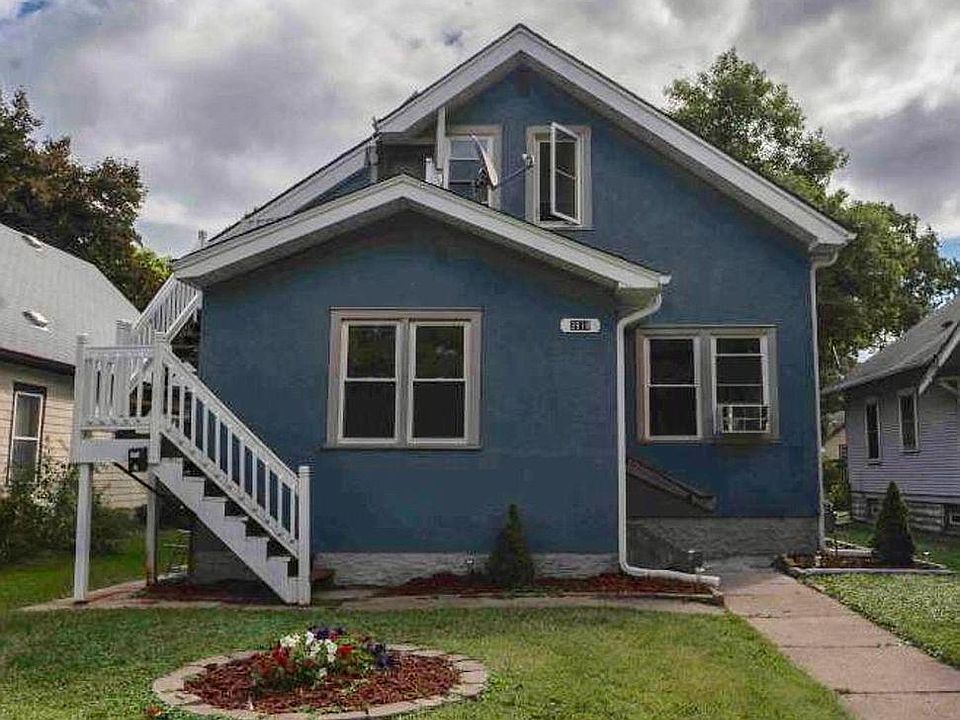 1st image of 3918 Fremont Ave N #2
