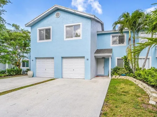 72 Fairway Lane, Royal Palm Beach, FL 33411