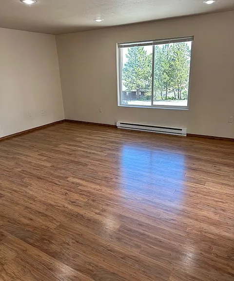 706 Darby St #D — Photo 3