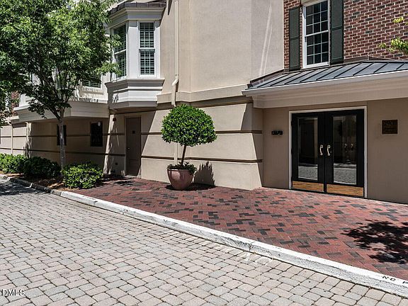 2nd image of 2901 Market Bridge Ln APT 104