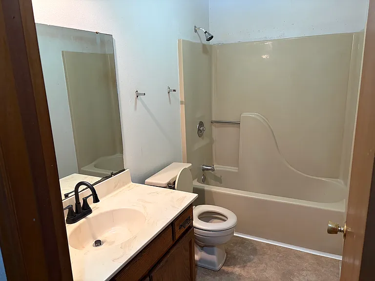 4722 Trevor Cir #2 — Photo 4
